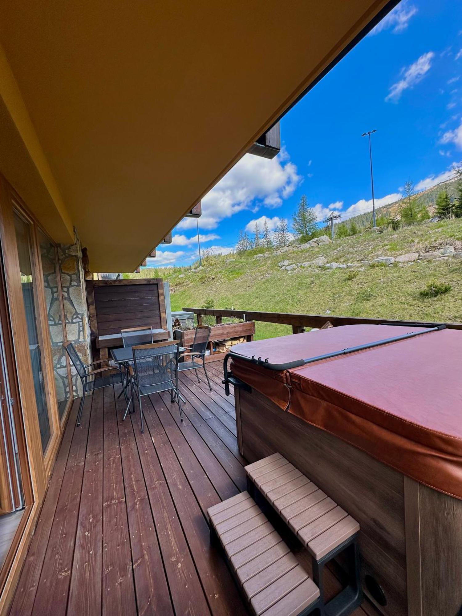 Chalet Mountain Demanovska Dolina Exterior foto
